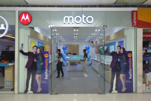 Что Lenovo планирует делать с Motorola?
