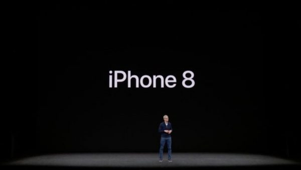 Впервые за все время продаж iPhone 8 стал продаваемым смартфоном в мире. Он обогнал