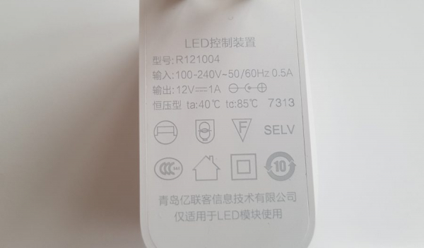 Знакомство с Xiaomi YeeLight Bedside