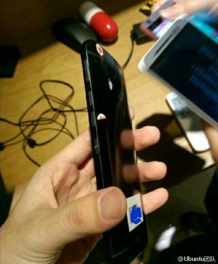 Живые фото HTC One M9 Plus засветились в сети