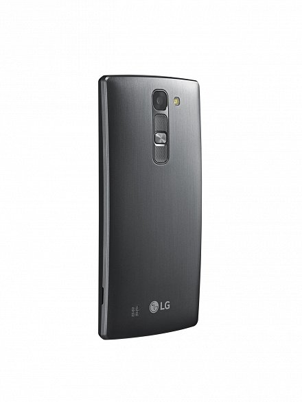 LG выпустила три новых смартфона на российский рынок