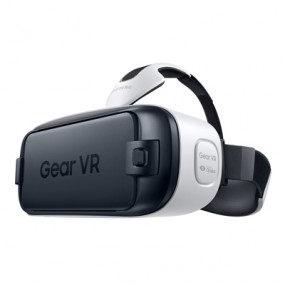 Шлем виртуальной реальности Samsung Gear VR для Galaxy S6 и S6 edge поступил в продажу