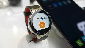 В России стартовали продажи «умных часов» Alcatel OneTouch Watch