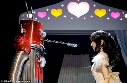 Состоялась первая в мире свадьба роботов (фото)