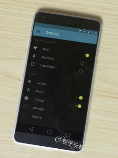Живые фото Android-смартфона Nokia C1 засветились в сети