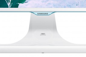 Samsung начинает продажи первого монитора со встроенной беспроводной зарядкой 