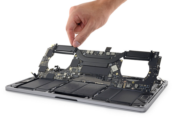 iFixit разобрали новый 13-дюймовый MacBook Pro